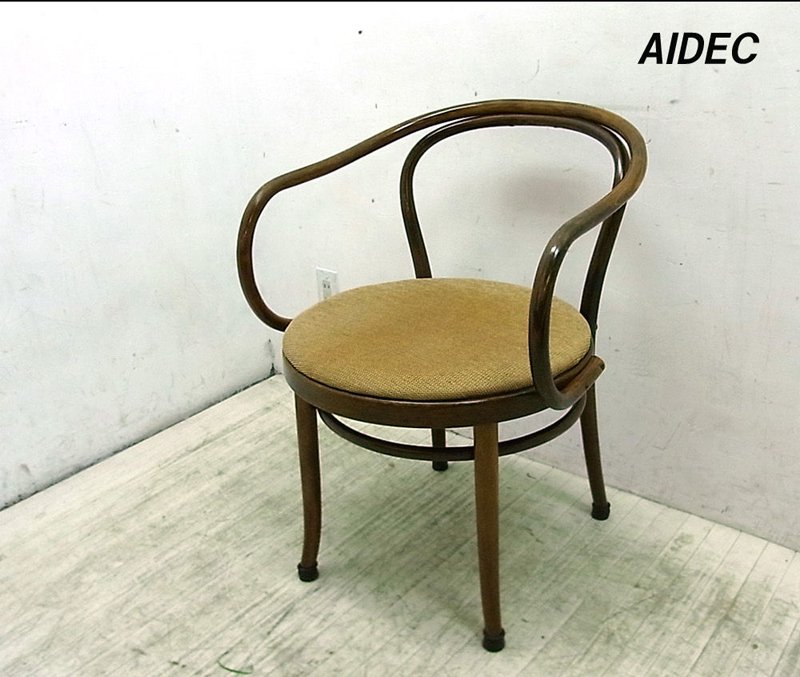 ○ ②ドイツ THONET トーネット社 曲木 209アームチェア AIDEC取扱