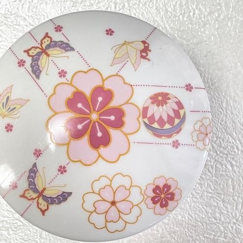 豪華絢爛　赤地 鶴と花柄 楽天市場】金襴 生地 豪華絢爛な流し文様七宝松に菊 橙008-24(10cm