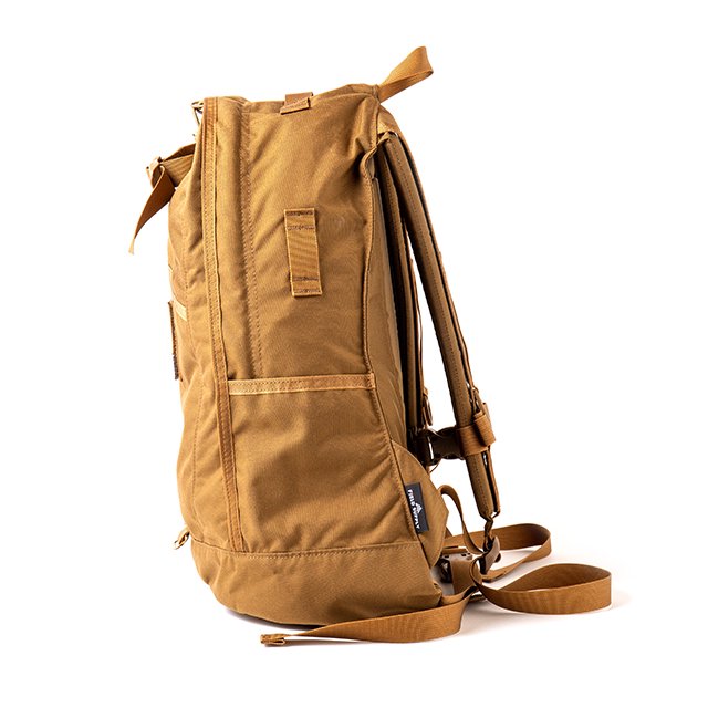 GRIP SWANY x GREGORY] DAYPACK / COYOTE