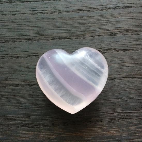 『フローライト ラベンダー Puffy Heart』