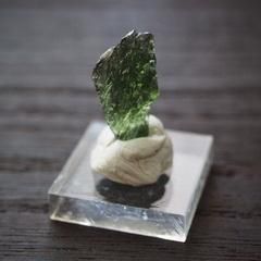 『 モルダバイト 1 』