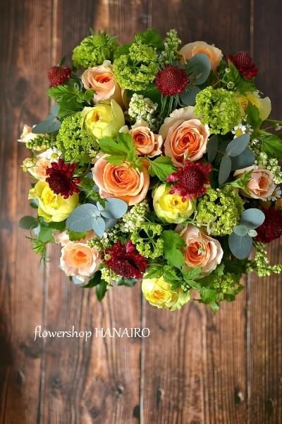 8000円フラワーアレンジメント 北摂 吹田千里丘のお花屋さん花色 花束 フラワーアレンジメントなどのフラワーギフトは花色へお任せください 8000円フラワーアレンジメント 北摂 吹田千里丘のお花屋さん花色 花束 フラワーアレンジメントなどのフラワーギフトは花色へお任せください