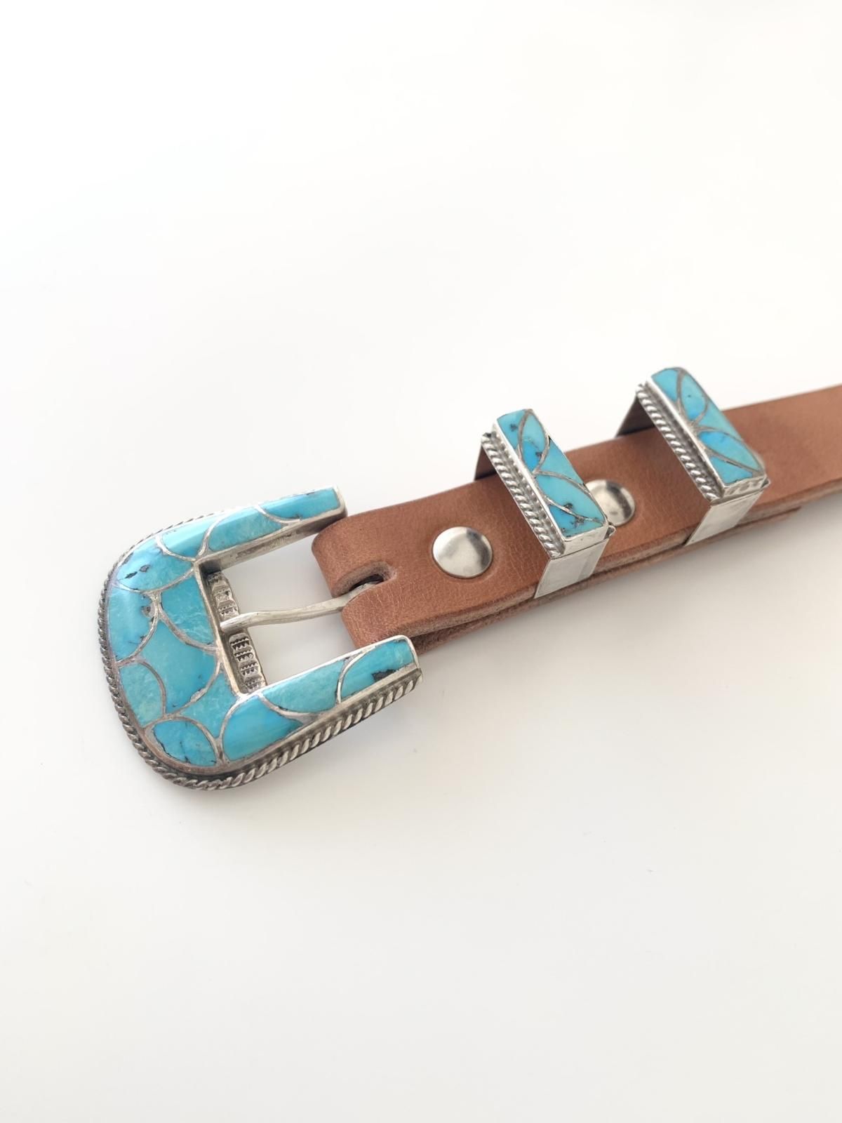 ズニ族 スリーピングビューティーターコイズフィッシュスケール