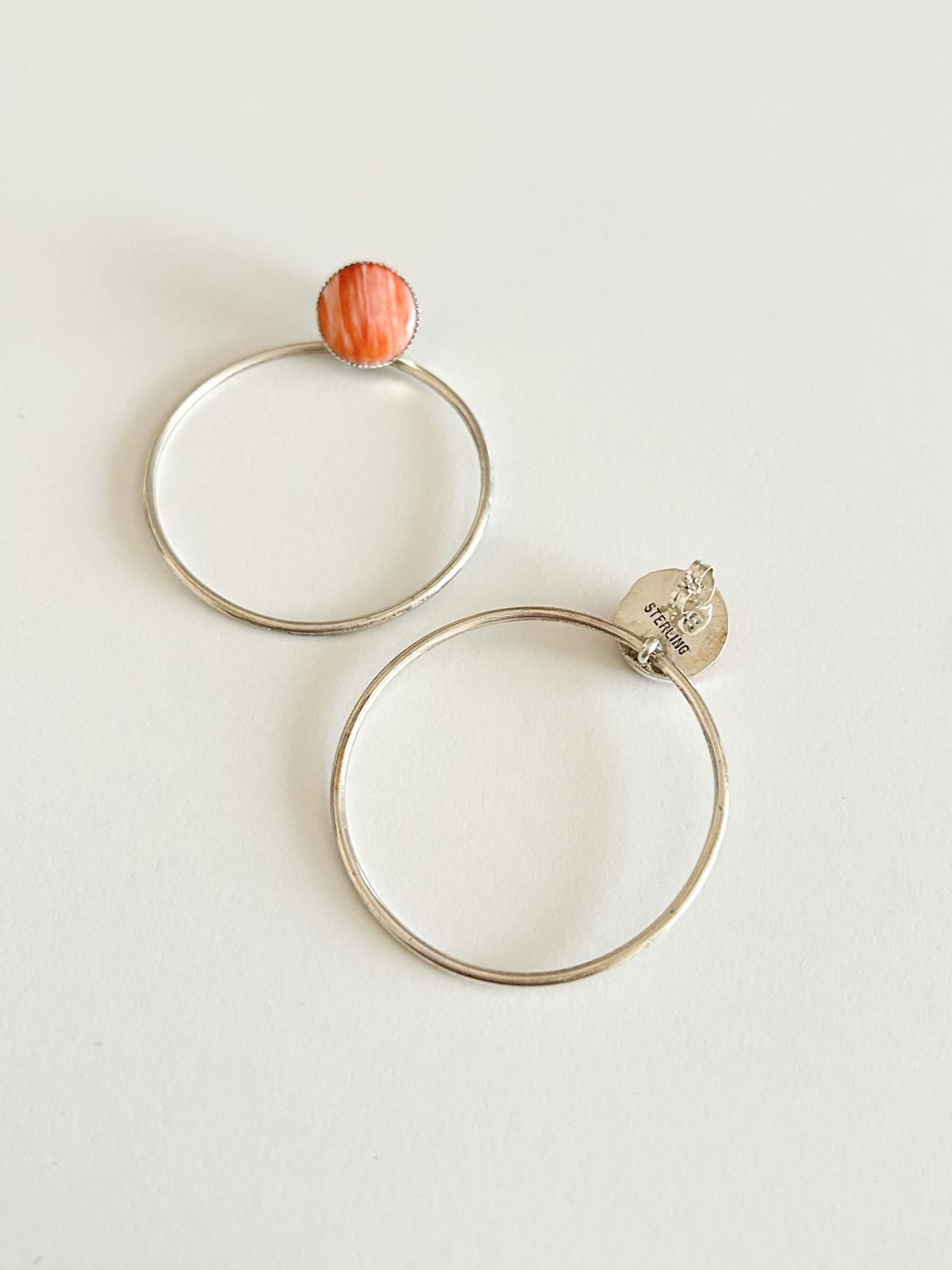 ナバホ族 オレンジスパイニーオイスターシェル＆サークルゆらゆら