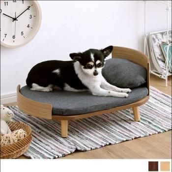 北欧インテリアにぴったりな脚付き犬・猫ベッド&枕木製ペットベッド