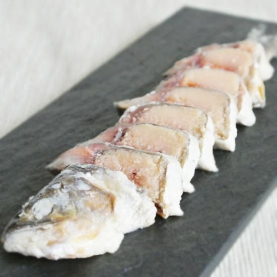 飯寿司の代表 あゆなれ 琵琶湖産 子持ち鮎のなれ寿司2匹セット 琵琶湖産のおいしい鮒寿司 鮒味 配送料込み価格で滋賀県から直送 飯寿司の代表 あゆなれ 琵琶湖産 子持ち鮎のなれ寿司2匹セット 琵琶湖産のおいしい鮒寿司 鮒味 配送料込み価格で滋賀県から直送