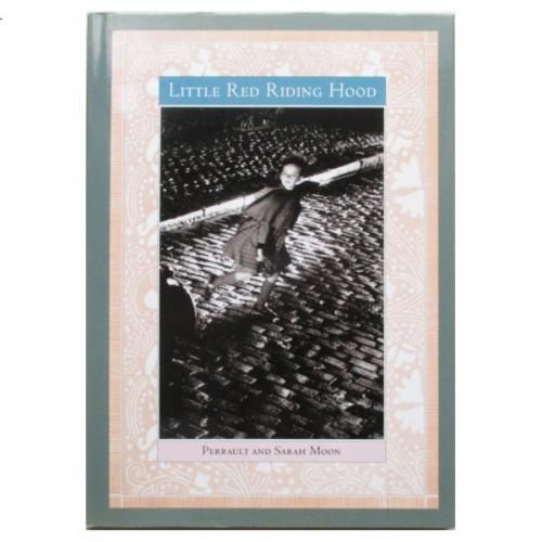 Little Red Riding Hood Sarah Moon 写真絵本 Little Red Riding Hood Sarah Moon 写真絵本 サラ・ムーン 赤ずきん