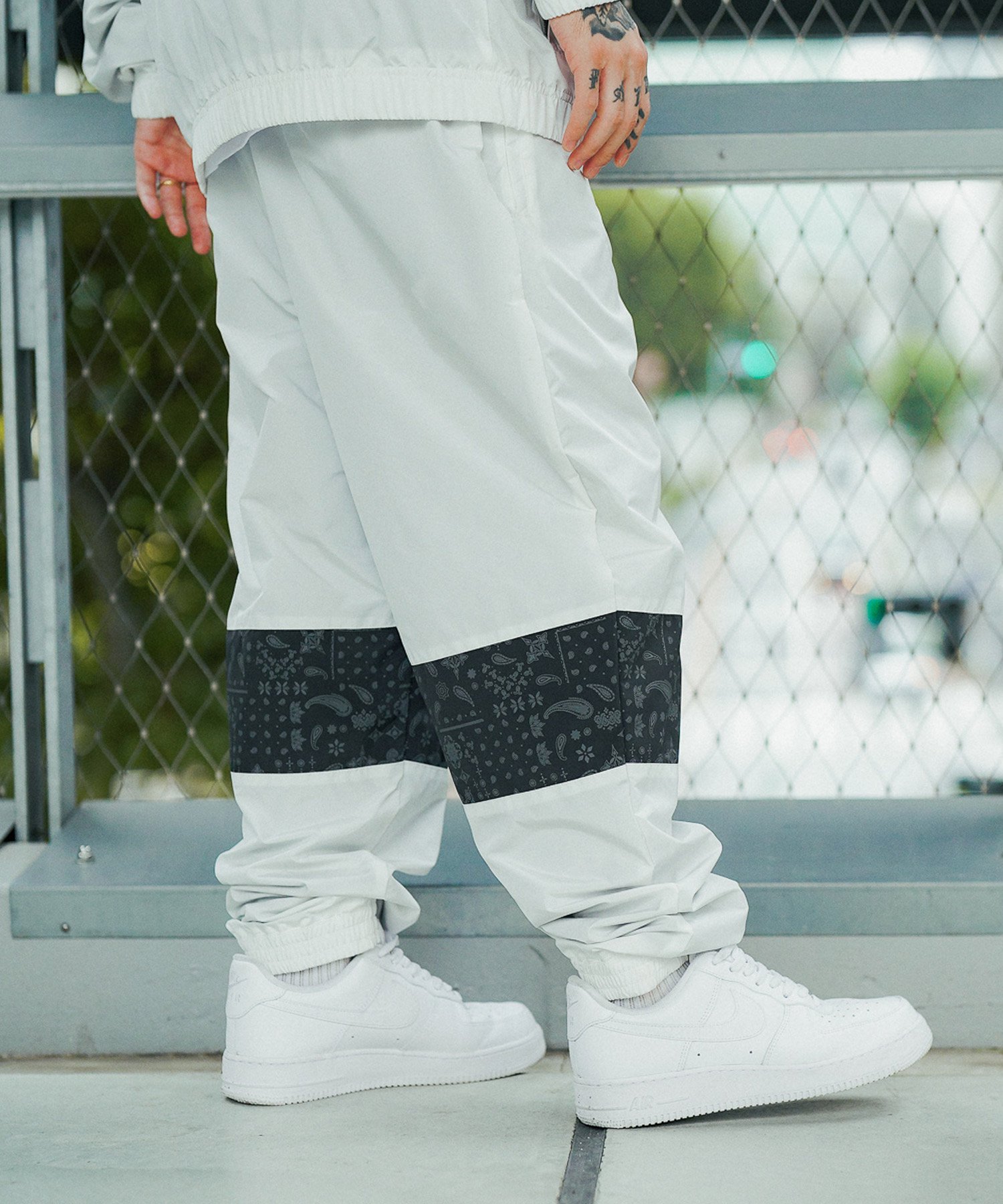 PAISLEY JOGGER PANTS - Subciety Online Store