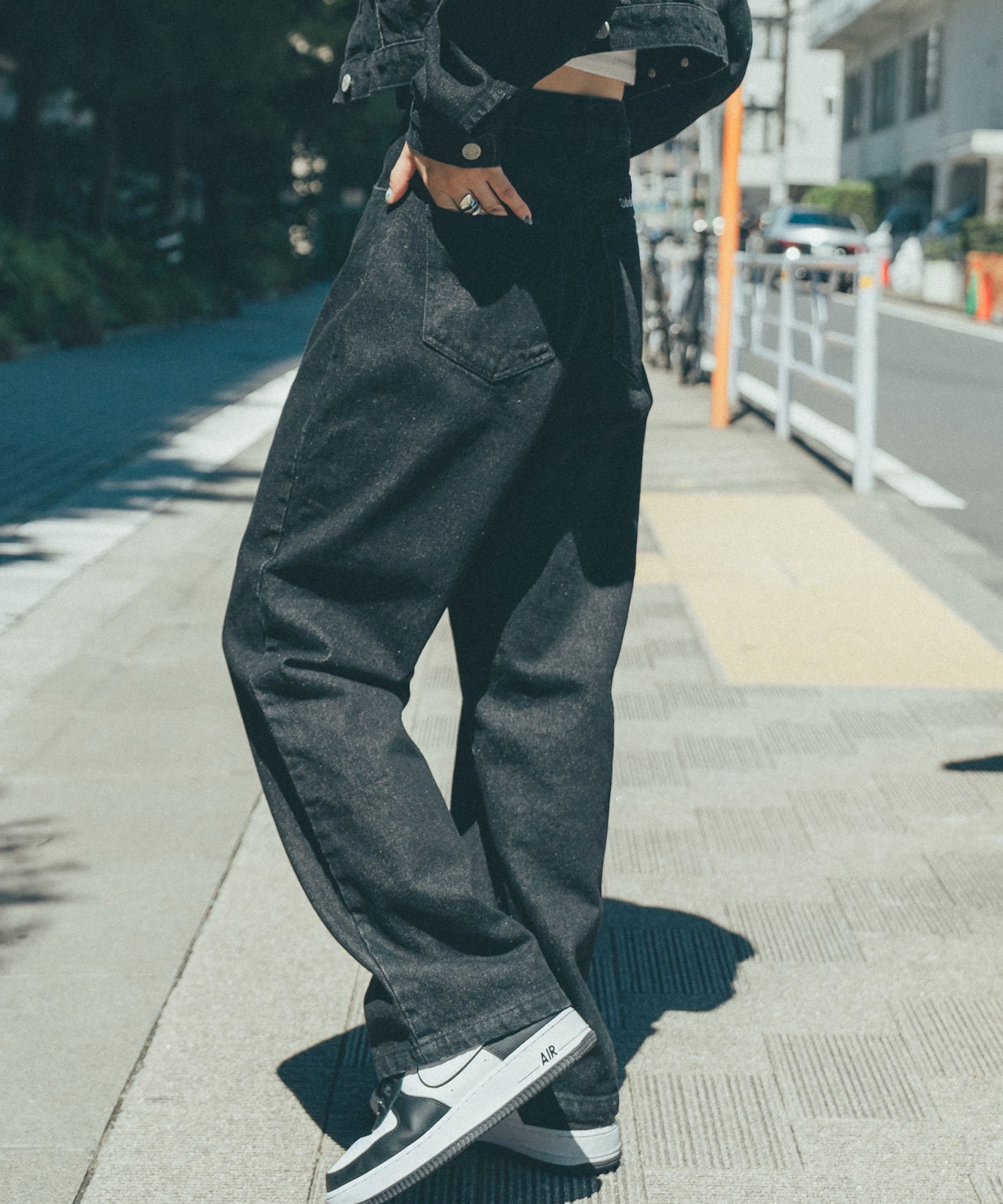 HIGH-RISE WIDE DENIM PANTS - Subciety Online Store