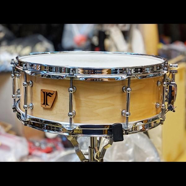 riddim 15ply メイプル　14×5 スネアドラム