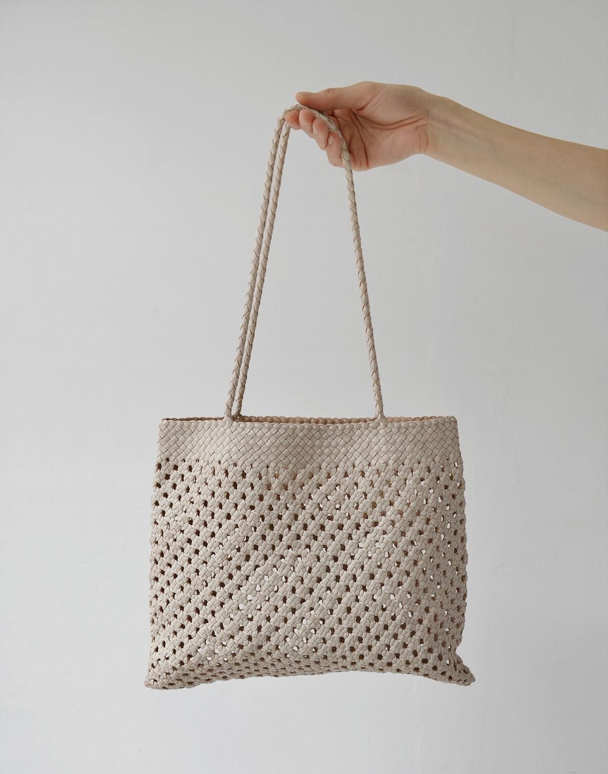 warang wayan leather mesh bag M white warang wayan leather mesh bag M white