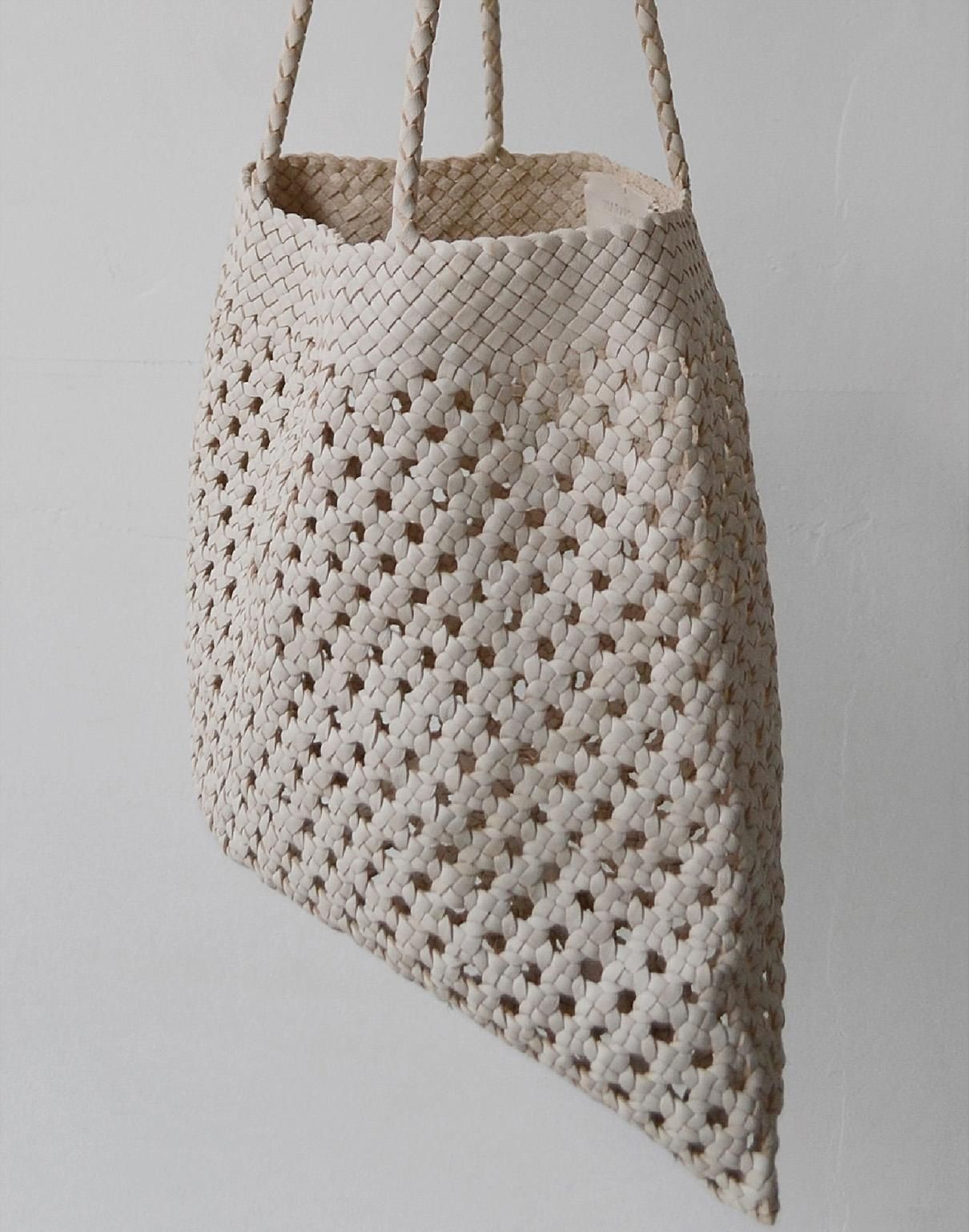 warang wayan leather mesh bag M white warang wayan leather mesh bag M white