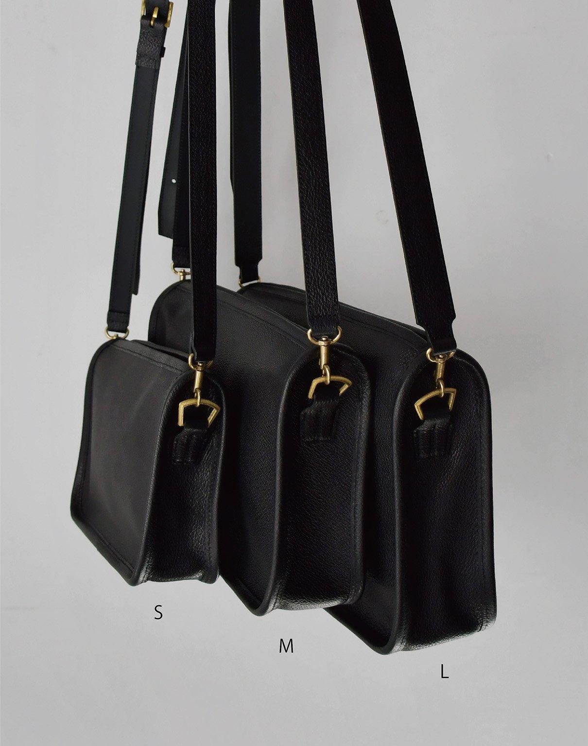 forme Banks-S black forme Banks-S black