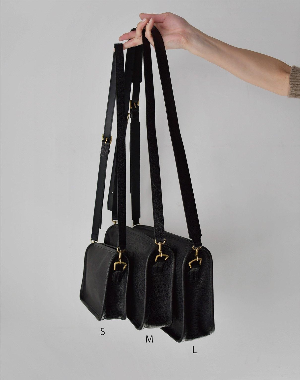 forme Banks-M black forme Banks-M black