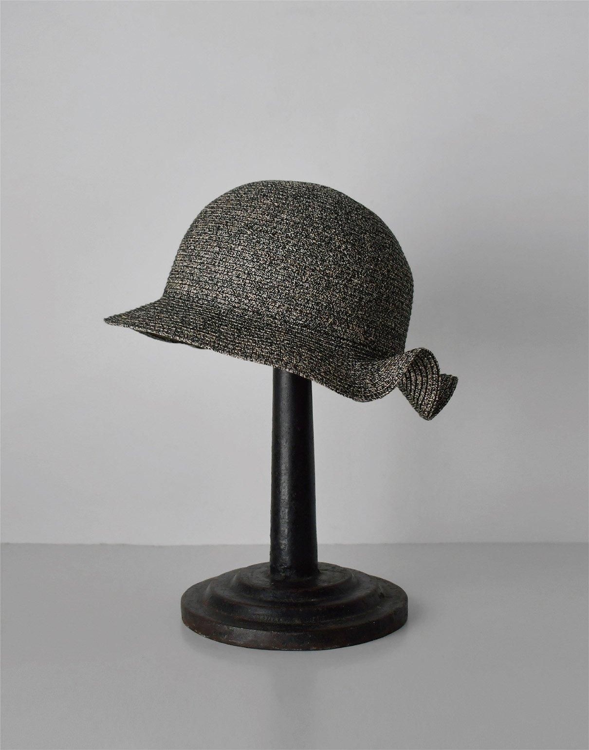 Pois E（ポイズ・エ) VlOLA ブラック 帽子 VIOLA／BAO