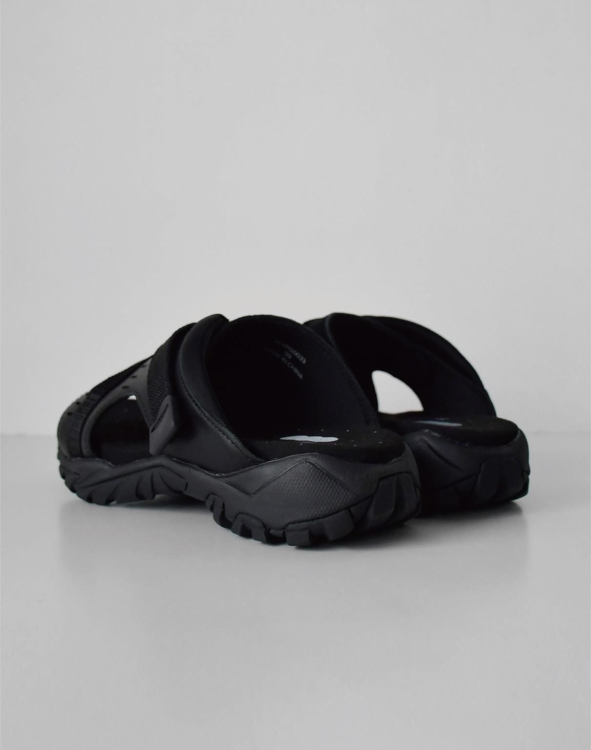 pg DELTA black