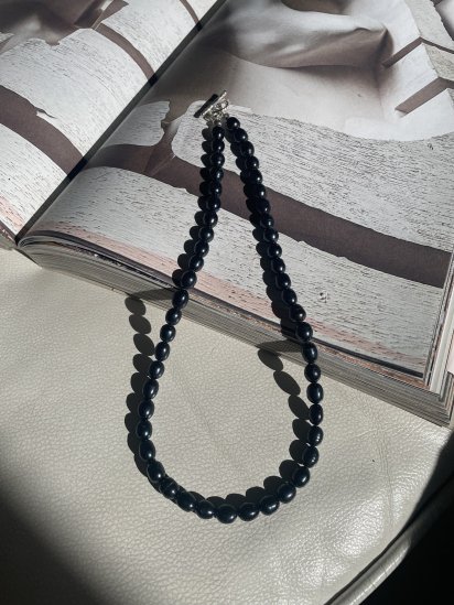 Distortion Pearl Necklace (Black)