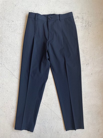 <img class='new_mark_img1' src='https://img.shop-pro.jp/img/new/icons13.gif' style='border:none;display:inline;margin:0px;padding:0px;width:auto;' />R9 B.D STRIPE PANTS 