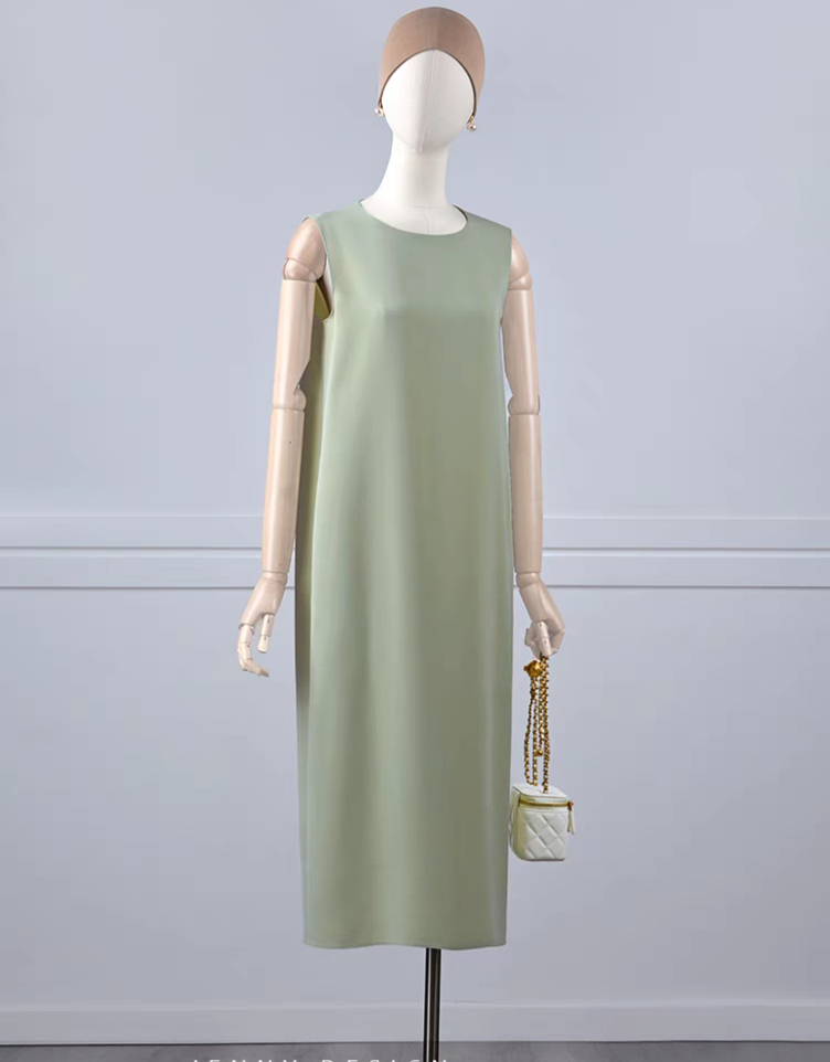 TBDR049I Line Dress