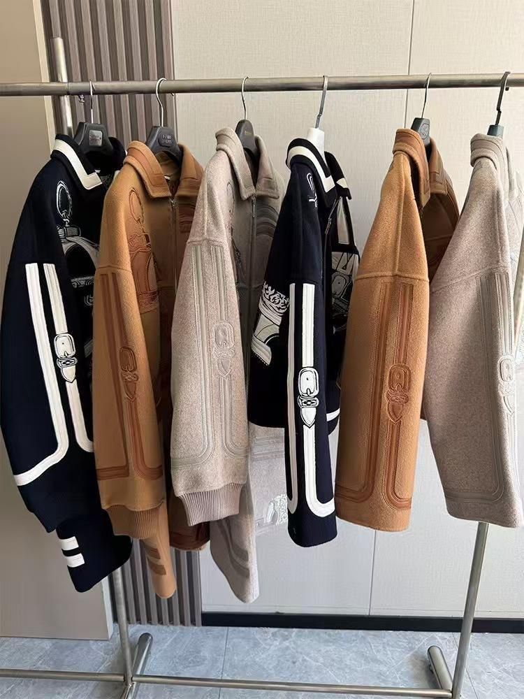 TBCT039Hermes embroidery coat