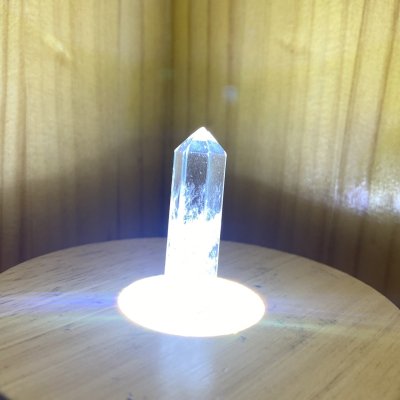 ガネーシュヒマラヤ天然水晶のポイントサイズ：約H41.8×W10.3mm
重量　：10g