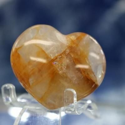 【一点物】ヒマラヤ水晶 ハート ✩.*˚インテリア×天然石 一点物】ヒマラヤ水晶 ハート ✩.*˚インテリア×天然石