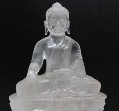 ヒマラヤ水晶仏像 (天然石彫刻ブッダ)
