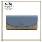 ĹۡCOACH SLIM ENVELOPE WALLET IN SIGNATURE CANVAS   F54022LIGHTKHAKI/BLUESVCAO(饤ȥ/֥롼)