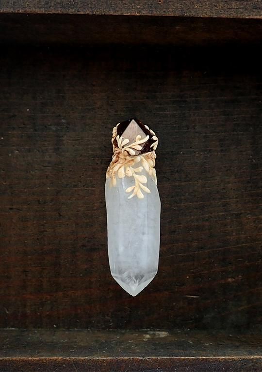 影身」高千穂産水晶／天然石ペンダント - 天然石アクセサリー