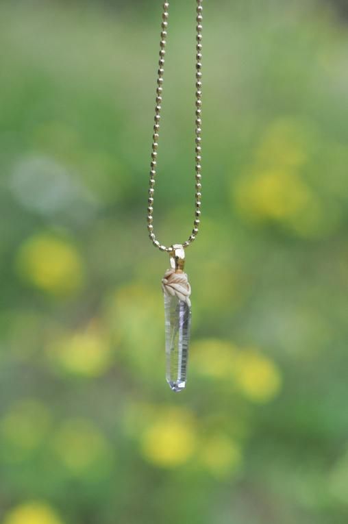 国産紫水晶「雨塚山ペンダントトップ04」／天然石ペンダント