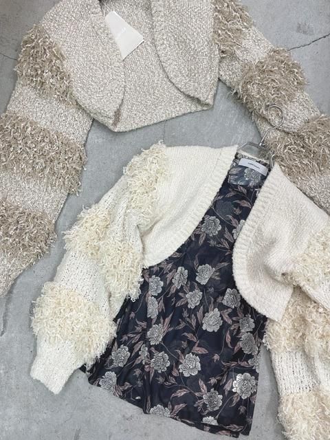 ラインヴァンド　ツイードフリンジトップ LEINWÄNDE Tweed Fringe Cardigan ラインヴァンド ツイード