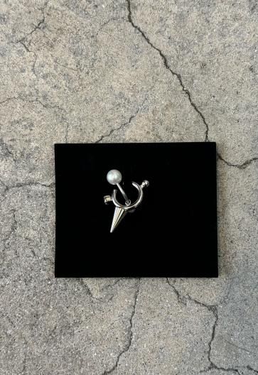 JUSTINE CLENQUET TABBY EAR CUFF  她ƥ̥ ӥ䡼