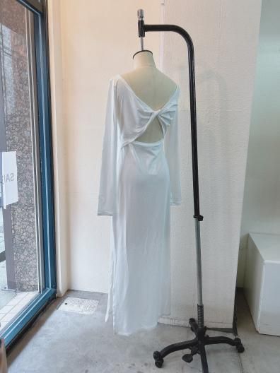 <img class='new_mark_img1' src='https://img.shop-pro.jp/img/new/icons16.gif' style='border:none;display:inline;margin:0px;padding:0px;width:auto;' />Determ Collagen Twisted Back Dress ǥ 顼 ĥ Хå ɥ쥹