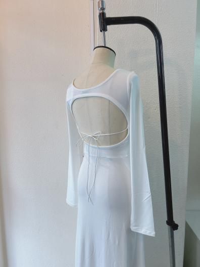 <img class='new_mark_img1' src='https://img.shop-pro.jp/img/new/icons16.gif' style='border:none;display:inline;margin:0px;padding:0px;width:auto;' />Determ Collagen Open Back Dress ǥ 顼 ץ Хå ɥ쥹
