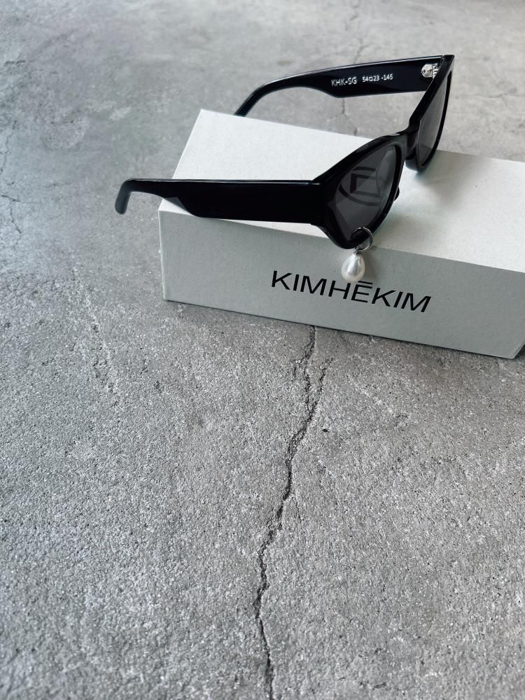 【最終値下げ】KIMHEKIM キャットアイパールサングラス KIMHEKIM] パールティアキャットアイサングラス / 韓国ブランド