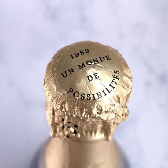 正統派スパークリング シャンドン ブリュットNV 750ml - お祝いに彫刻