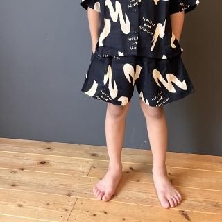 <img class='new_mark_img1' src='https://img.shop-pro.jp/img/new/icons16.gif' style='border:none;display:inline;margin:0px;padding:0px;width:auto;' />[ SALE 30%OFF ] arkakama 24SS / RAYON H.SHORTS (Little bit world)
