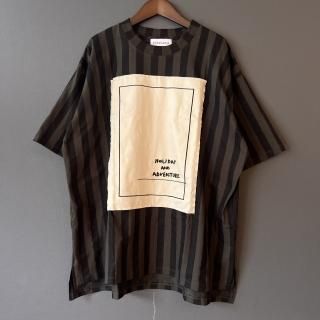 <img class='new_mark_img1' src='https://img.shop-pro.jp/img/new/icons16.gif' style='border:none;display:inline;margin:0px;padding:0px;width:auto;' />[ SALE 20%OFF ]  [ OTONA ]  arkakama 24SS / CIRCUS  WIDE  Tee  