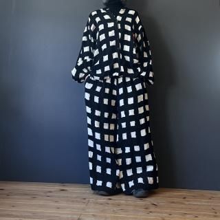 <img class='new_mark_img1' src='https://img.shop-pro.jp/img/new/icons16.gif' style='border:none;display:inline;margin:0px;padding:0px;width:auto;' />[ SALE 20%OFF ]   [ Ladies' ]  arkakama 24aw-25sp : GAUZE OLDY ROM BLOUSE (GINGAMU)