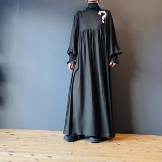 <img class='new_mark_img1' src='https://img.shop-pro.jp/img/new/icons16.gif' style='border:none;display:inline;margin:0px;padding:0px;width:auto;' />[ SALE 20%OFF ]   [ Ladies'  ]   arkakama spring'25 ;  VISCOSE VION DRESS (3COLOR)