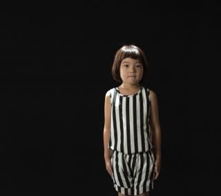 <img class='new_mark_img1' src='https://img.shop-pro.jp/img/new/icons16.gif' style='border:none;display:inline;margin:0px;padding:0px;width:auto;' />λ롡50%OFF ס arkakama BASIC : RAYON CrewNeck TankTop  ( CIRCUS / IVORY x BLACK )    