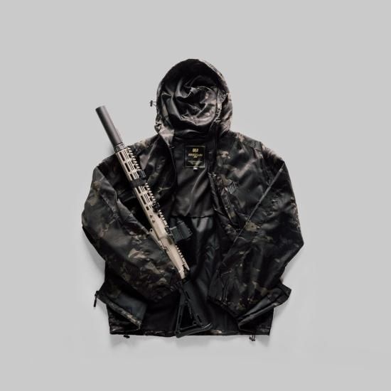個人装備 SC Irregulars QILO x SC Irregulars Gen. III レトロウィンドブレイカー – RATEL