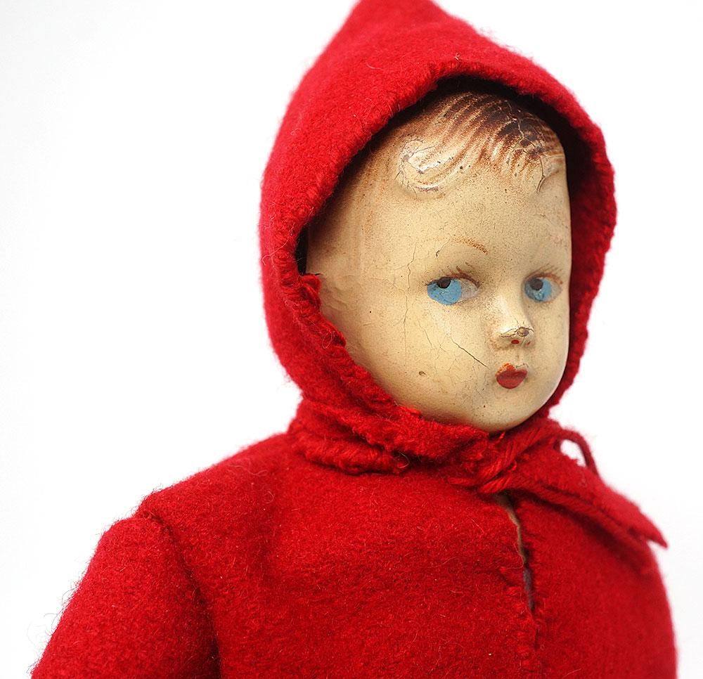 蔵出しヴィンテージ赤い服の可愛い人形