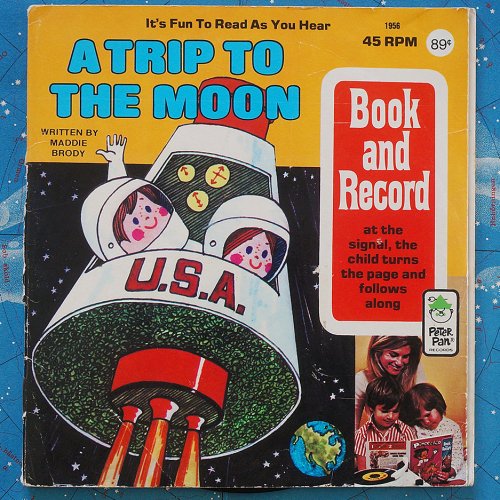 A TRIP TO THE MOONBOOK AND RECORDꥫ