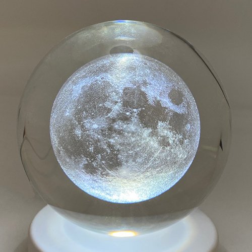月のガラスボール