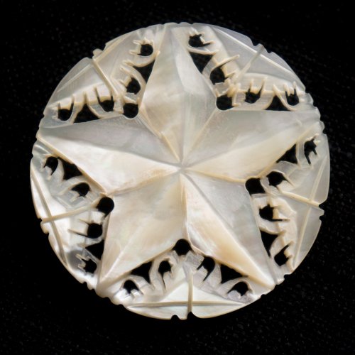 マザーオブパールのブローチ/ベツレヘムの星（5cm）
