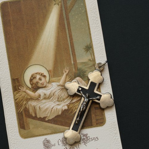 十字架とホーリーカードのセット