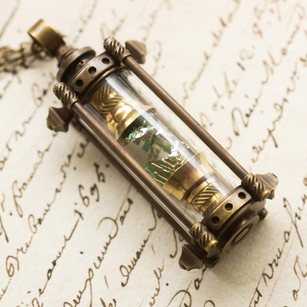 ビスマス結晶　懐中時計型置物 ビスマス結晶 懐中時計型置物 ビスマス結晶 懐中時計型置物