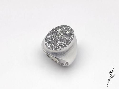 Crater Ring Signet Oval 120/abst.