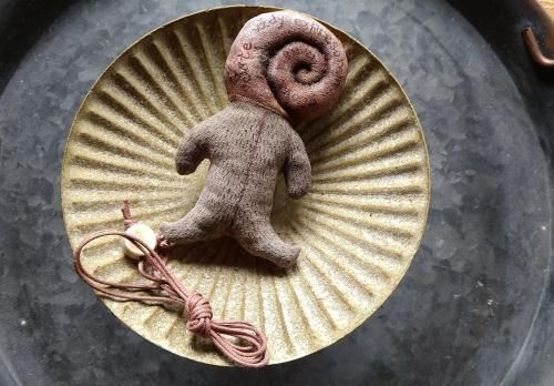<img class='new_mark_img1' src='https://img.shop-pro.jp/img/new/icons14.gif' style='border:none;display:inline;margin:0px;padding:0px;width:auto;' />teddy snail / tanna